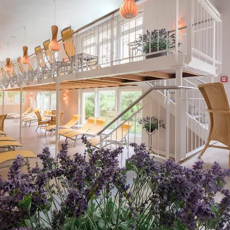 Western Premier Castanea Hotel