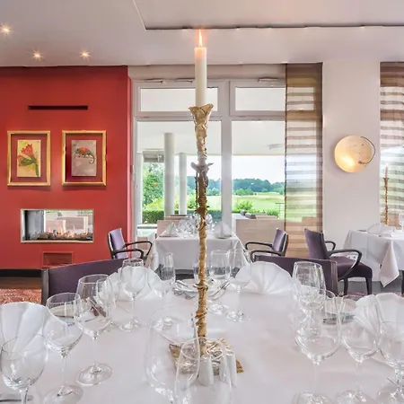 Western Premier Castanea 4*