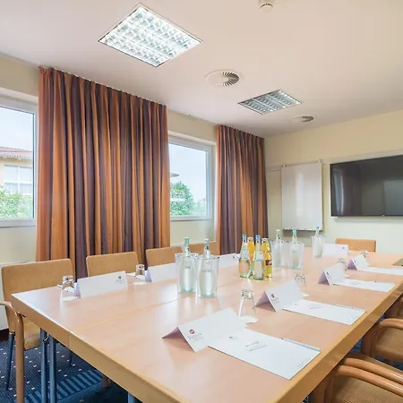 Hotel Western Premier Castanea 4*