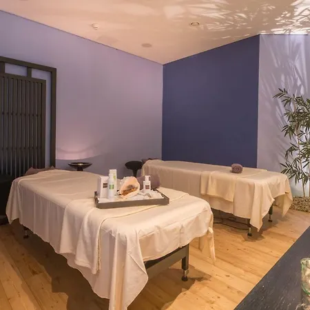 Western Premier Castanea 4*