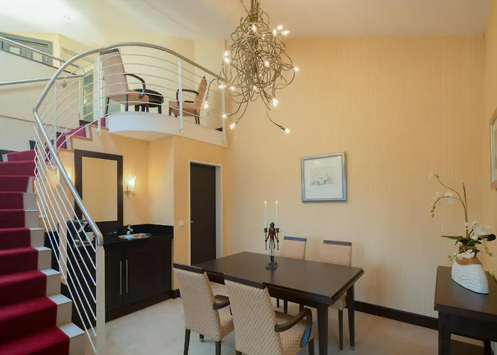 Western Premier Castanea 4* Адендорф
