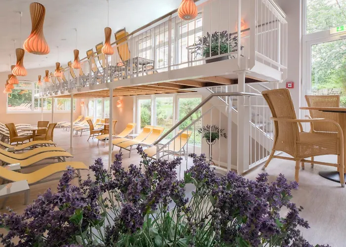 Western Premier Castanea Hotel