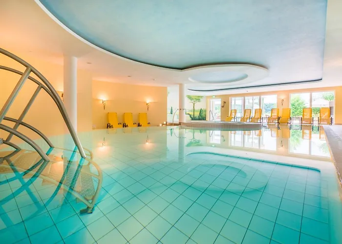 Hotel Western Premier Castanea 4*