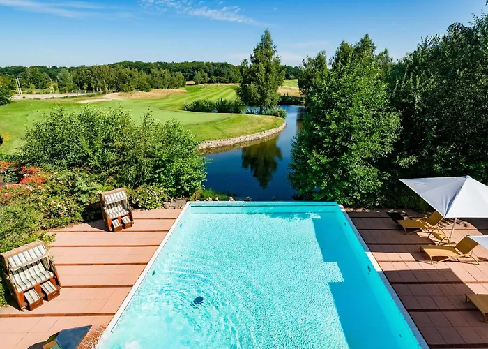 Western Premier Castanea 4*