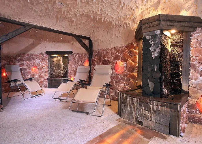 Western Premier Castanea 4* Adendorf